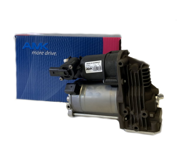 8201323922 - Renault Master air suspension compressor OEM AMK A1716
